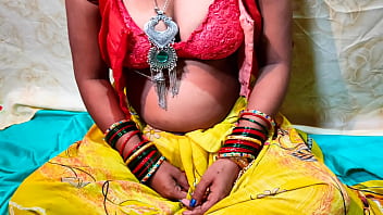 मेरी चूत में घुसा दे तेरा मोटा लंड, पड़ोसन की तरह चोद मुझे रात भर