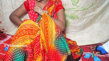 भारतीय देसी बीवी की गर्म चुदाई की आवाज़ें, हिंदी में मजेदार मूवी