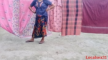 Desi Village Wife And Her Lover’s Wild Outdoor Doggy-style Fuck (official Video By Localsex31)