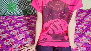 गर्म देसी लड़की ने अपने यार का गाढ़ा पानी अपनी चूत के अंदर उड़ेल दिया