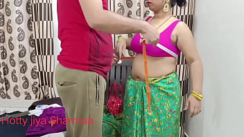 Sultry Indian Bhabhi Lures Her Ladies’ Tailor Into Raw, Moaning Hindi-language Fucking