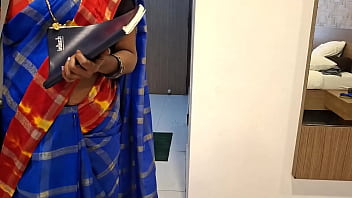 Seductive Tamil Salesgirl In A Sari Tempts And Pleasures Desi Men With Fiery Passion